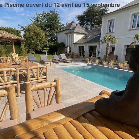 Le Petit Manoir Bed & Breakfast Farceaux ภายนอก รูปภาพ